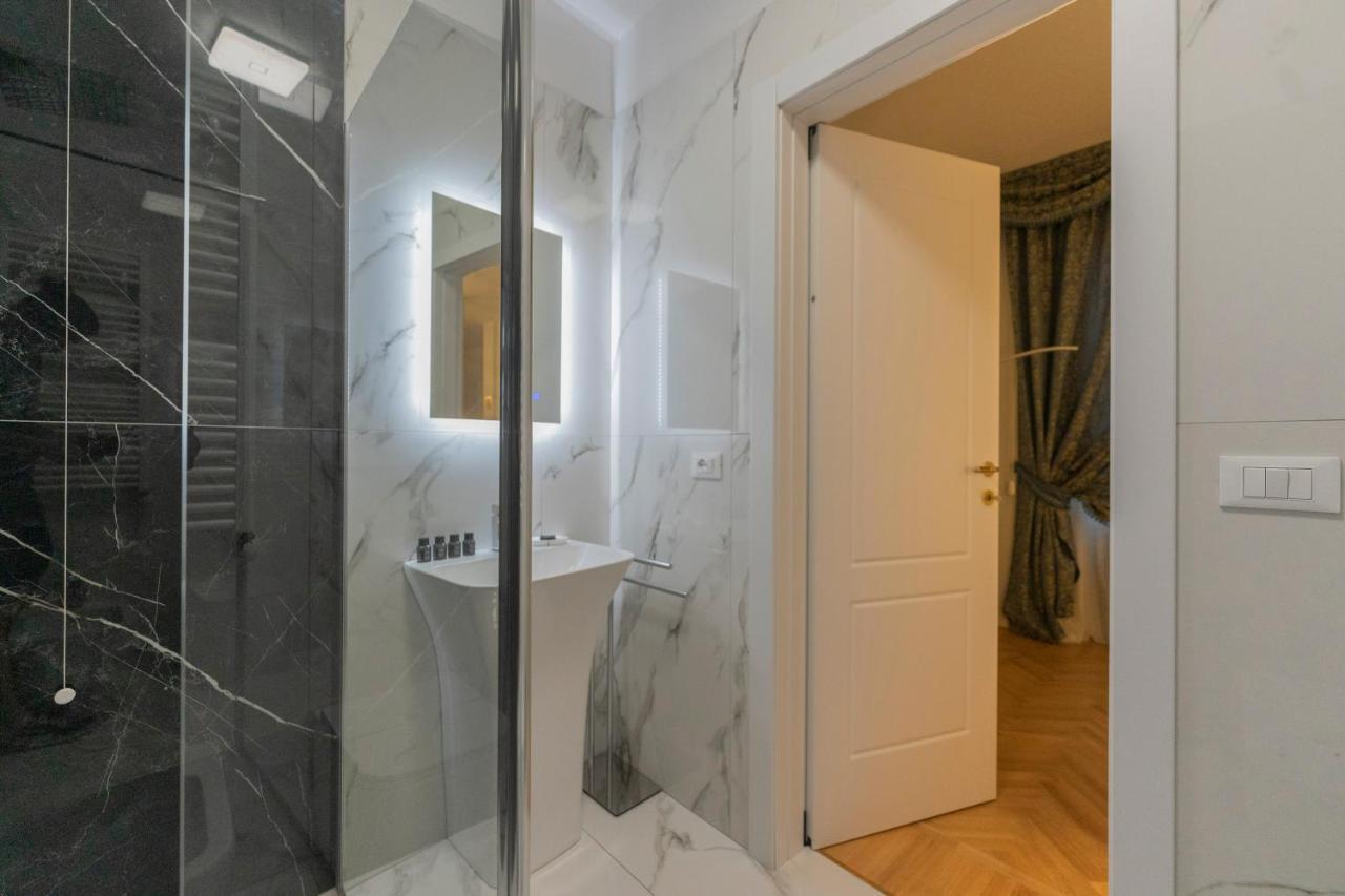 Aldrovandi Luxury Suites And Apartment Bologna Buitenkant foto