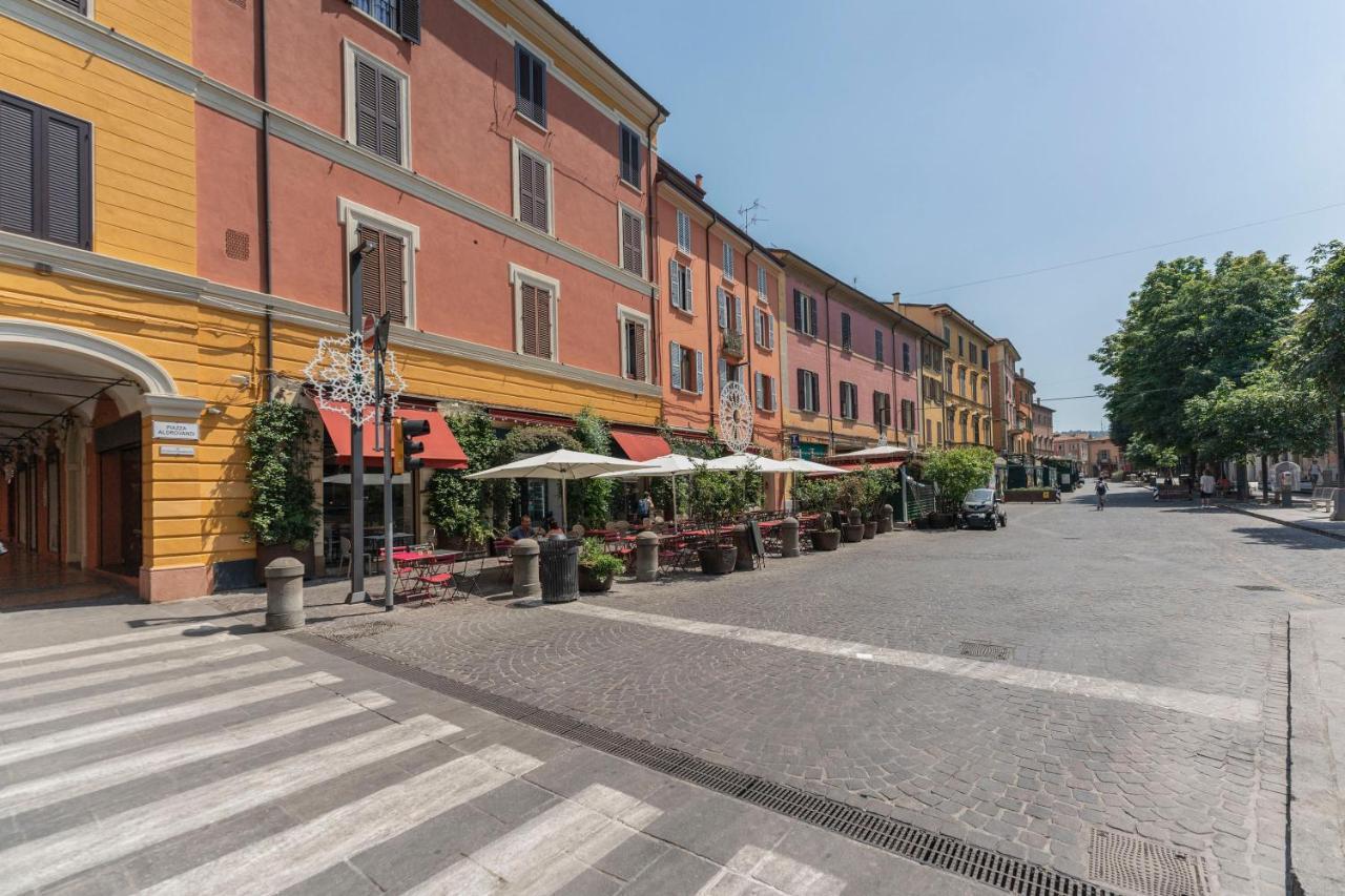 Aldrovandi Luxury Suites And Apartment Bologna Buitenkant foto