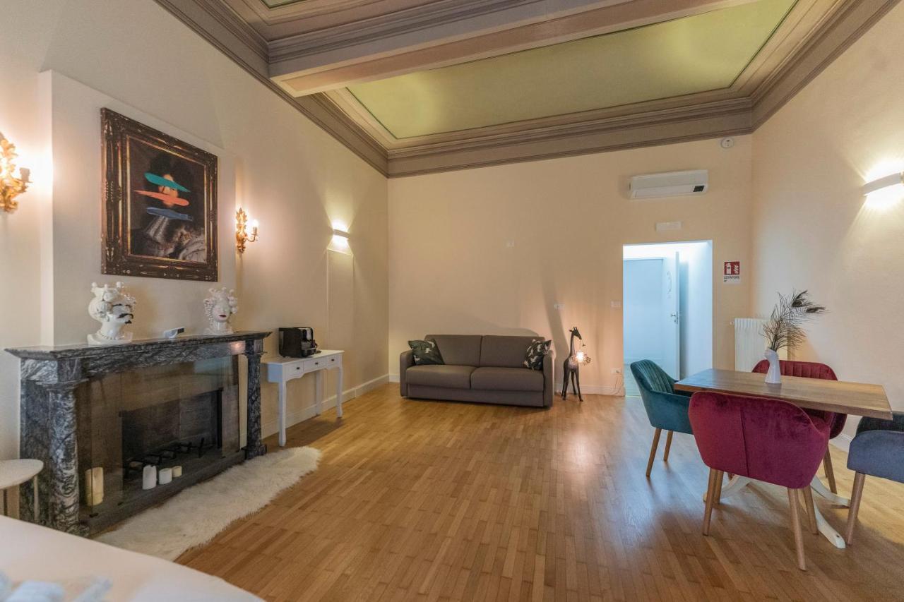 Aldrovandi Luxury Suites And Apartment Bologna Buitenkant foto