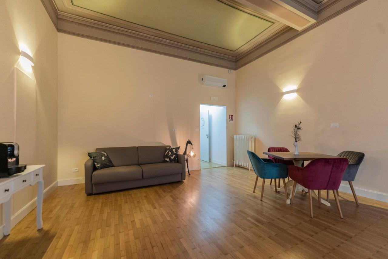 Aldrovandi Luxury Suites And Apartment Bologna Buitenkant foto